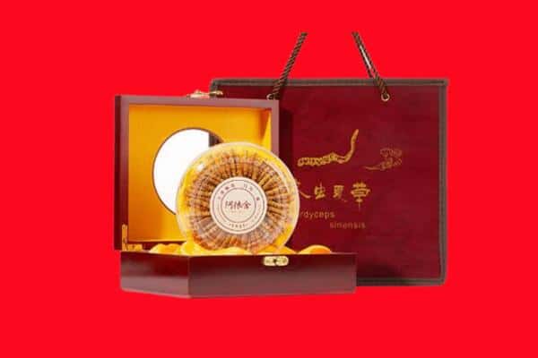 收购资讯:城区回收冬虫夏草是按克吗